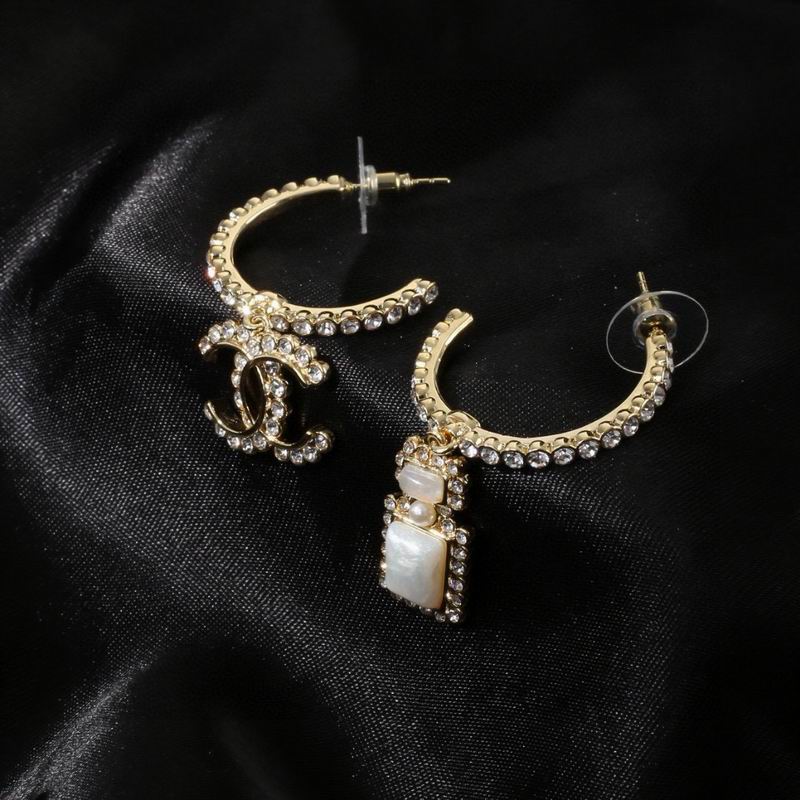 Chanel Earring 09yxs201